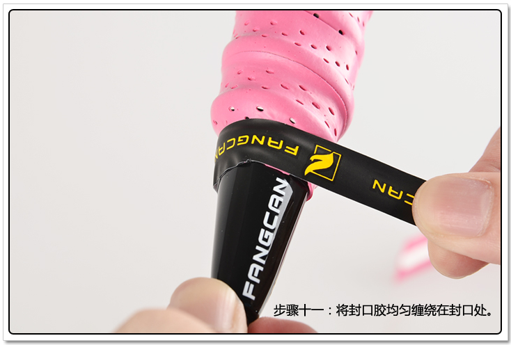 羽毛球球拍缠手胶_如何缠绕羽毛球拍手胶_羽**球拍怎么缠手胶