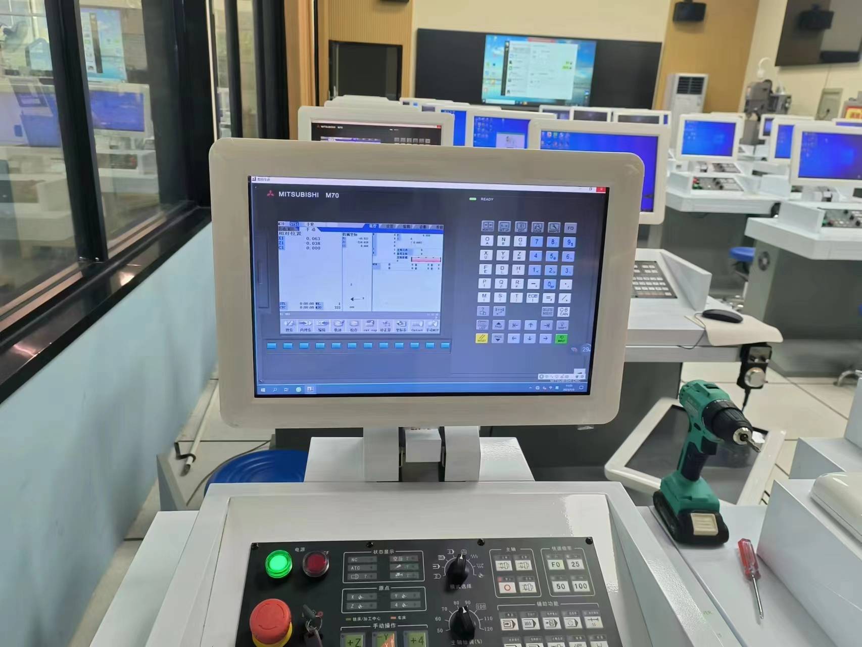 仿真数控车床_仿真数控车床模拟器手机版_数控仿真
