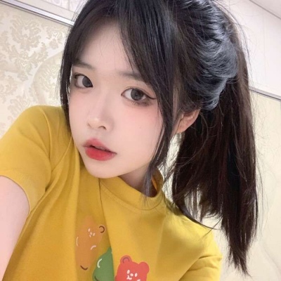 微信美女头像漂亮气质-微信美女头像：个性魅力展示与生活态度的