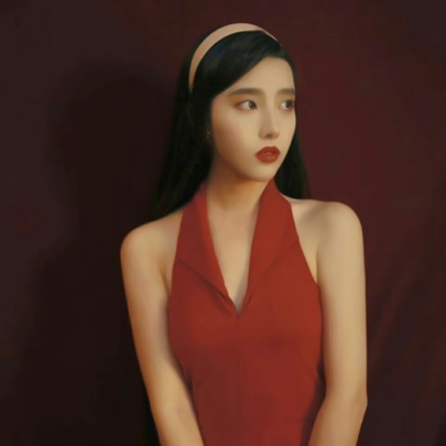 30岁女头像简单大方-30 岁女头像简单大方，尽显成熟魅力与
