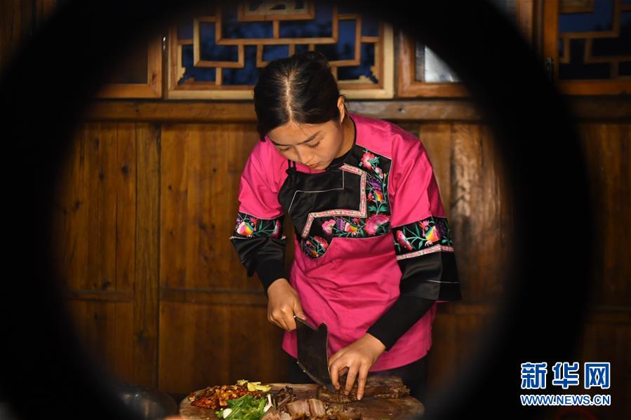 div设置滚动条_滚动条设置控件格式没有控制_滚动条设置方法